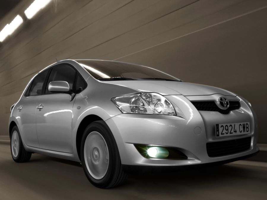  Toyota Auris 5-Door 2007 года  (фото 7 из 30)